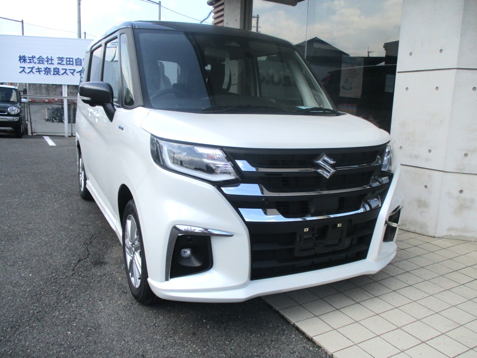 4月3日入庫車情報】ソリオ ハイブリッドMZ（3型・2トーン）入庫しました！