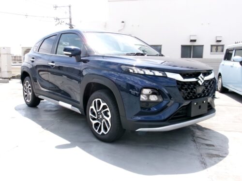 【8月19日入庫車情報】フロンクス 1.5ハイブリッド 4WDが入庫！走行22km・全方位モニター付きで充実装備のおすすめ1台！