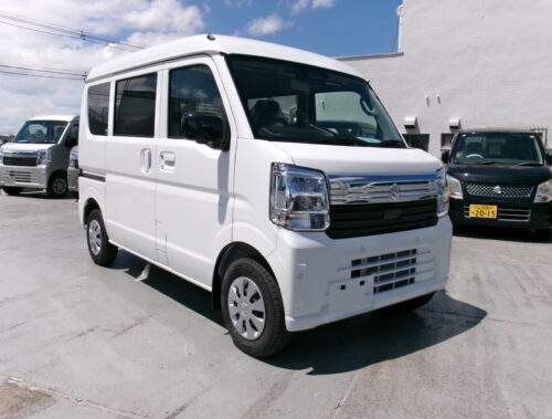 【8月23日入庫車情報】エブリイ JOINターボ！走行距離わずか6kmの特選車が入庫しました！