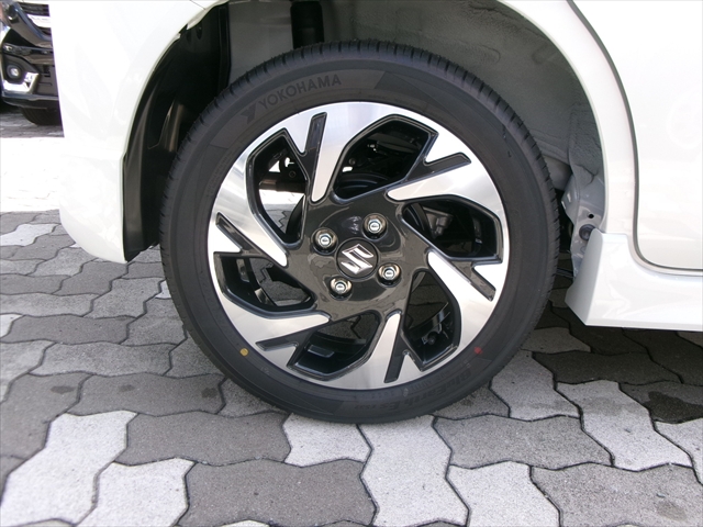 スズキ スペーシアカスタム 12枚目