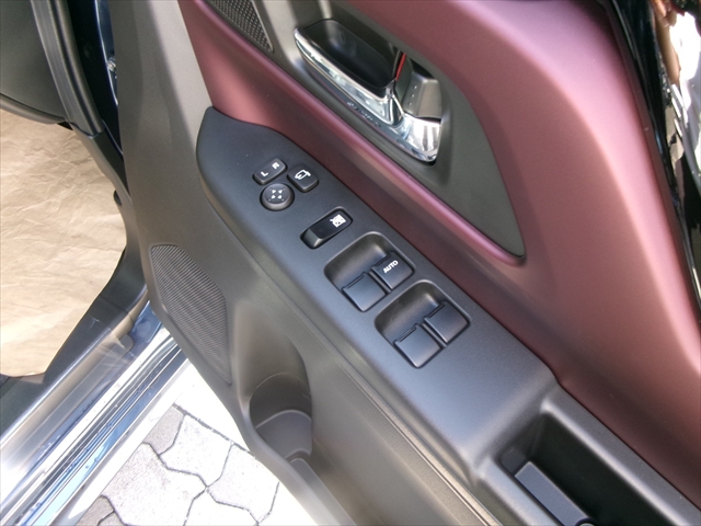 スズキ スペーシアカスタム 11枚目