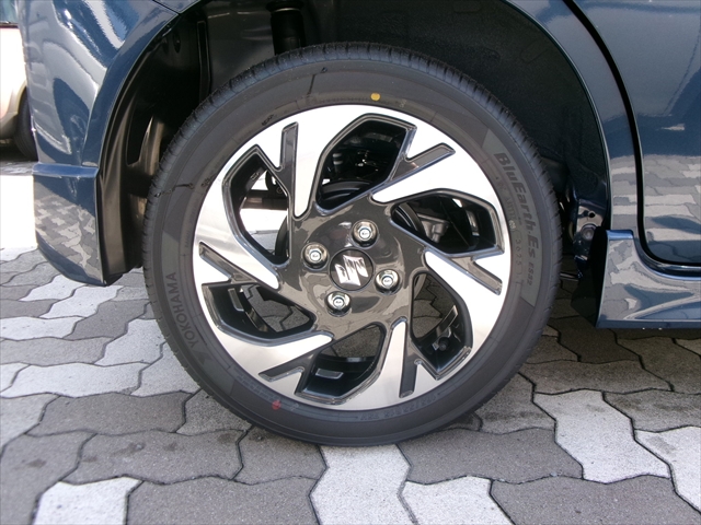 スズキ スペーシアカスタム 12枚目