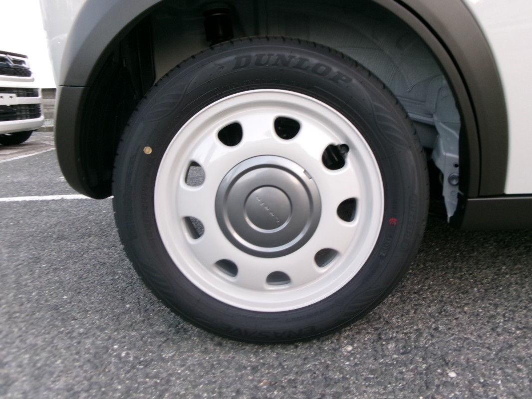 スズキ ラパンＬＣ 12枚目