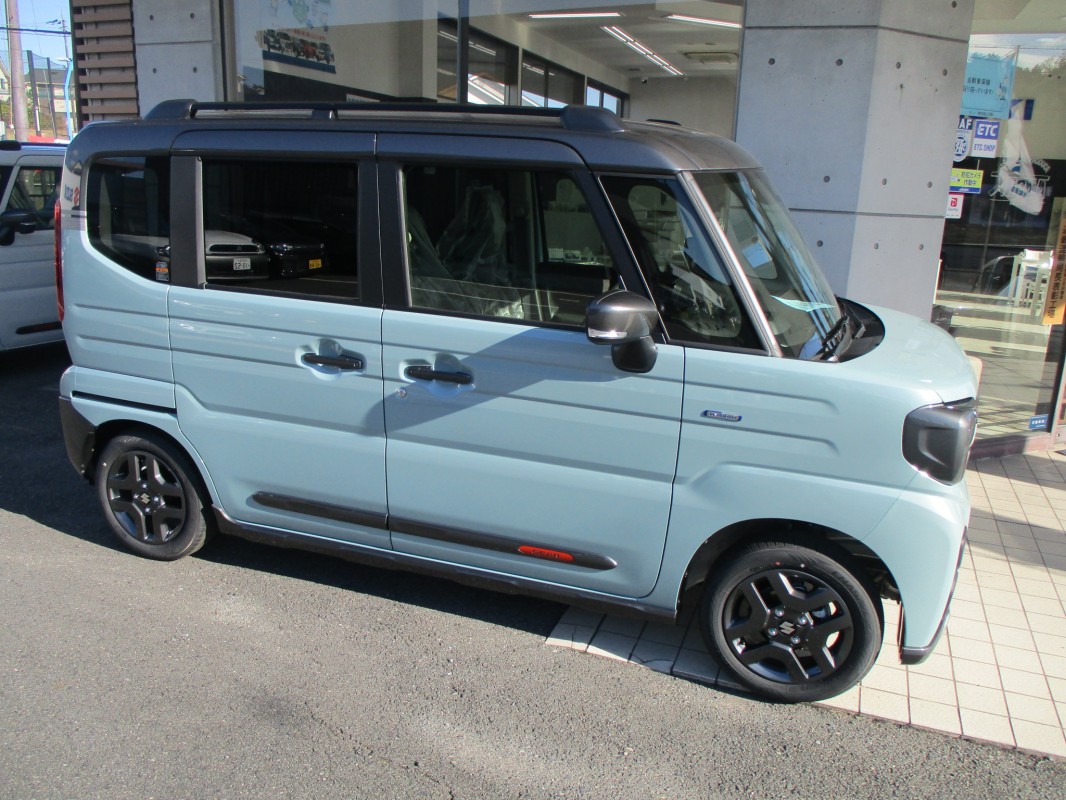 スズキ スペーシアギア 3枚目