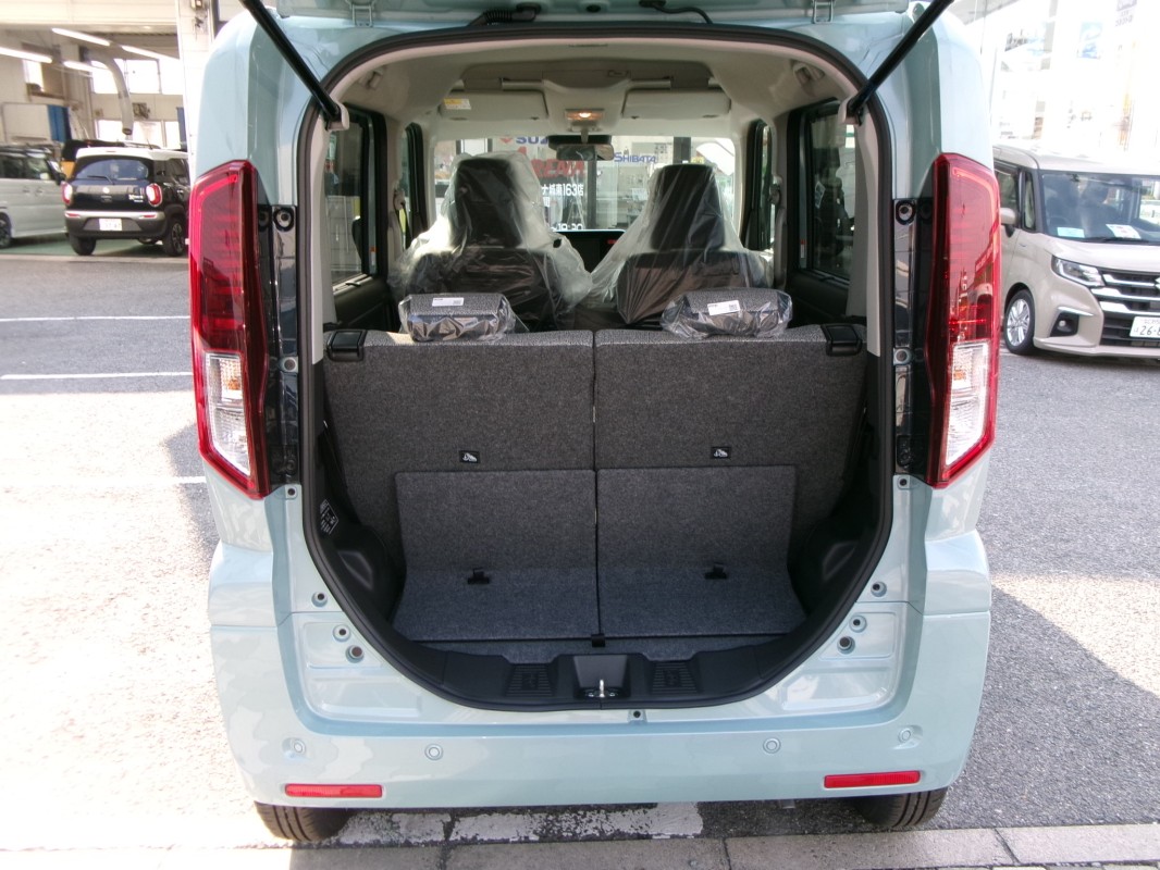 スズキ スペーシア 15枚目