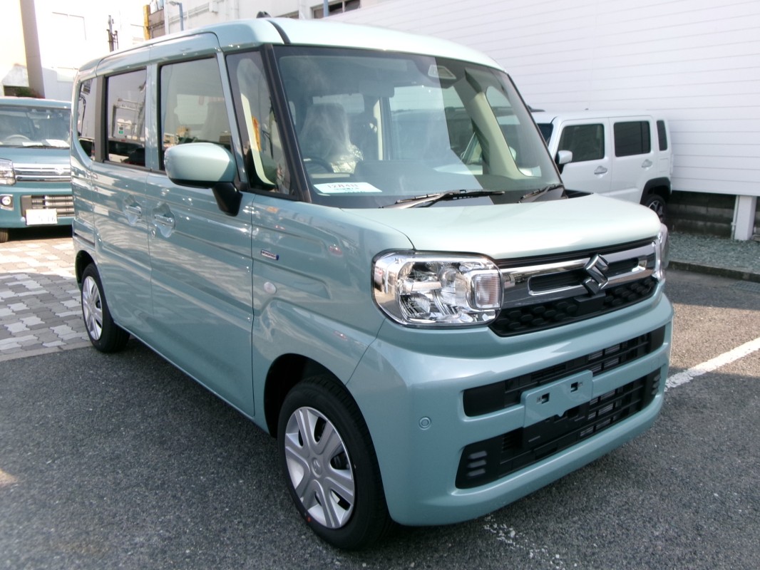 スズキ スペーシア 2枚目