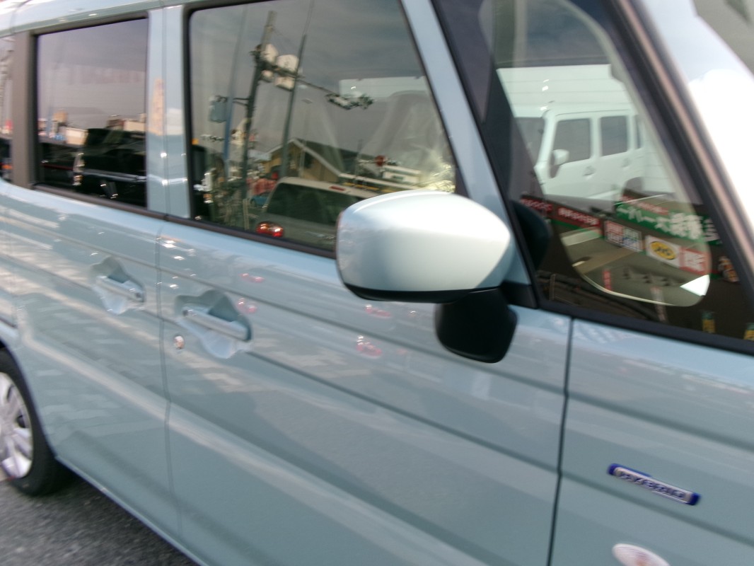 スズキ スペーシア 3枚目