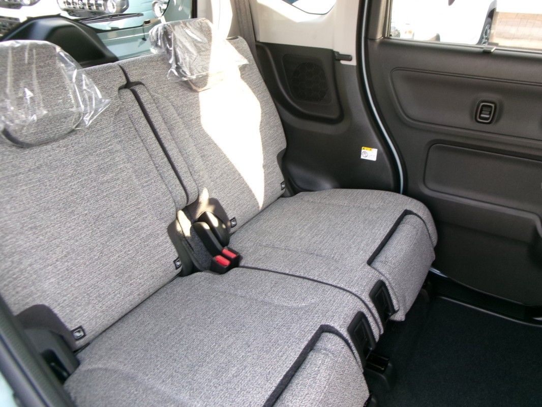 スズキ スペーシア 5枚目