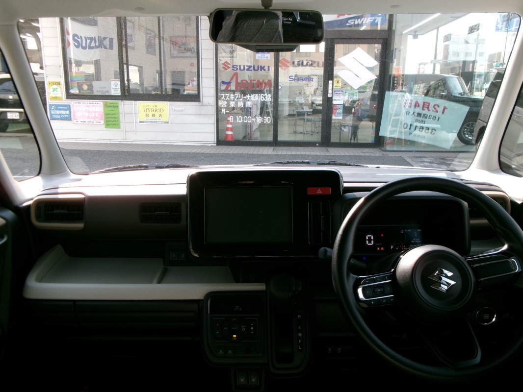 スズキ スペーシア 6枚目