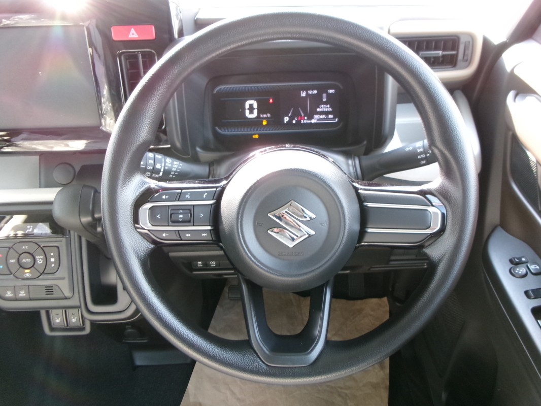 スズキ スペーシア 9枚目