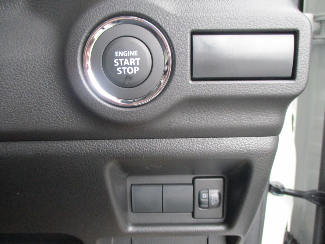 スズキ スペーシア 10枚目