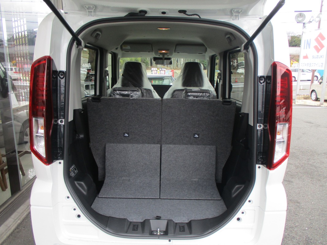 スズキ スペーシア 15枚目