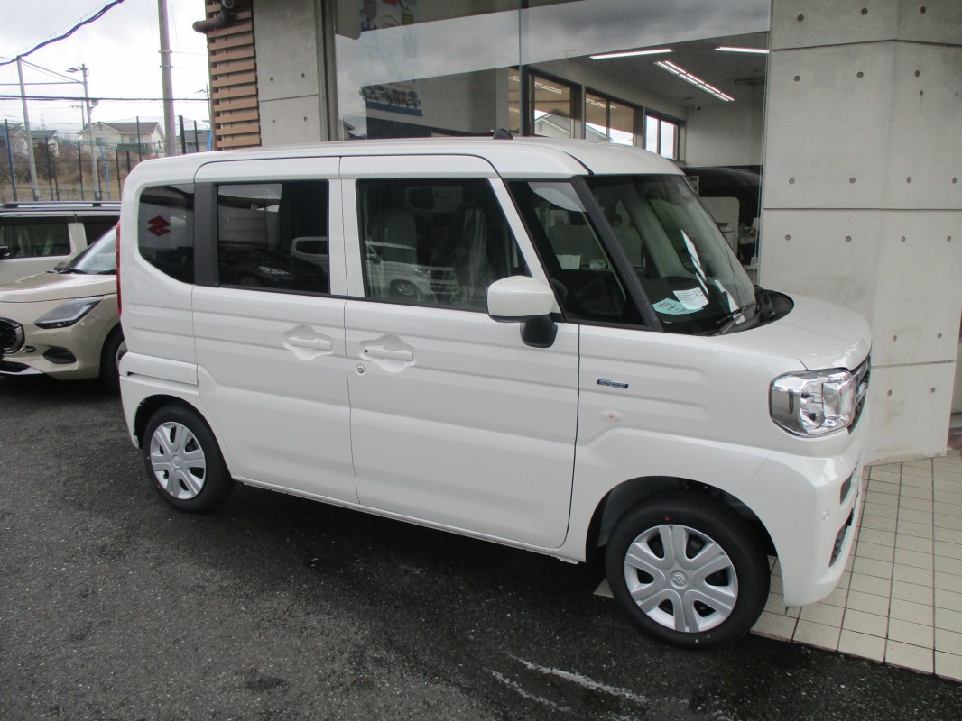 スズキ スペーシア 3枚目