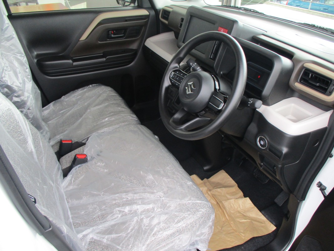 スズキ スペーシア 4枚目