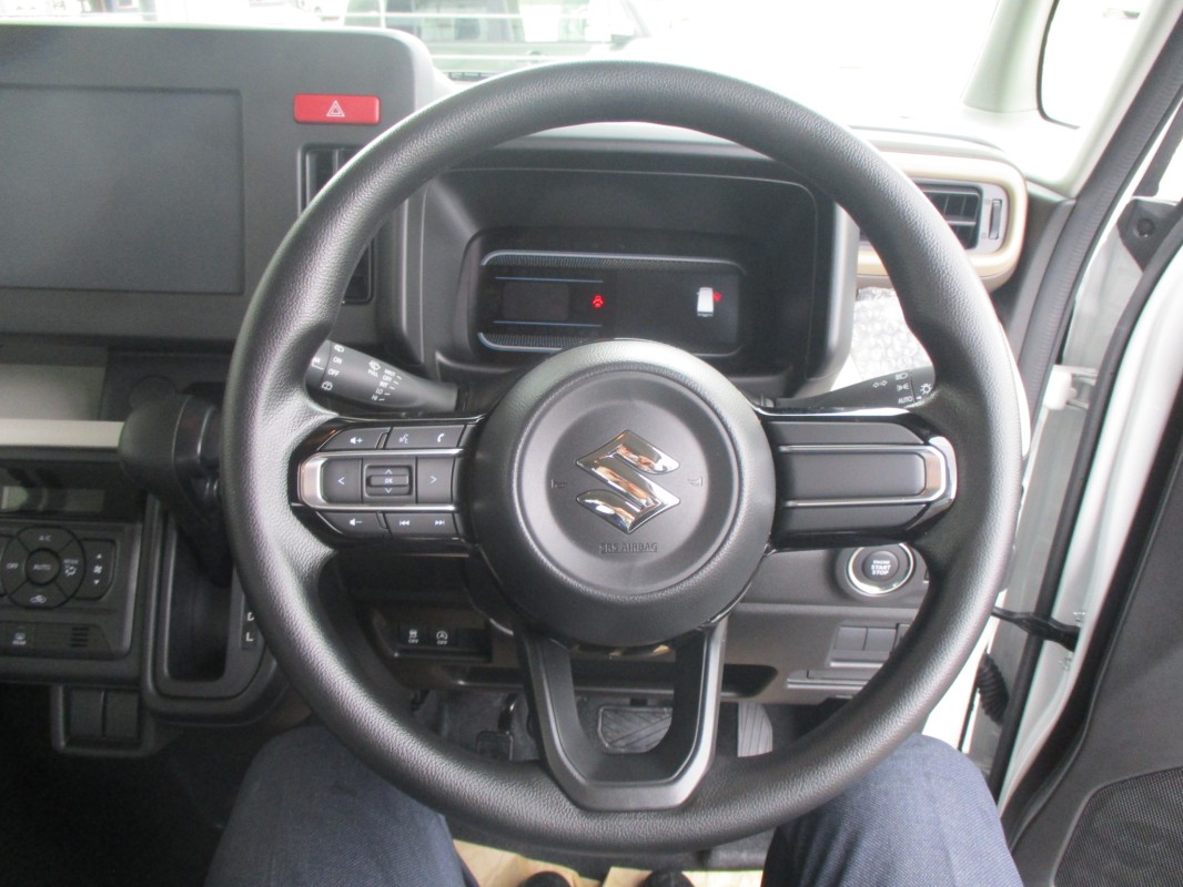 スズキ スペーシア 8枚目