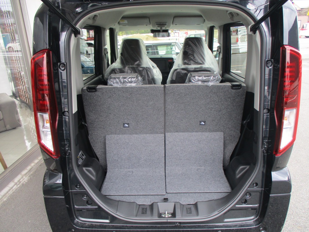 スズキ スペーシア 14枚目