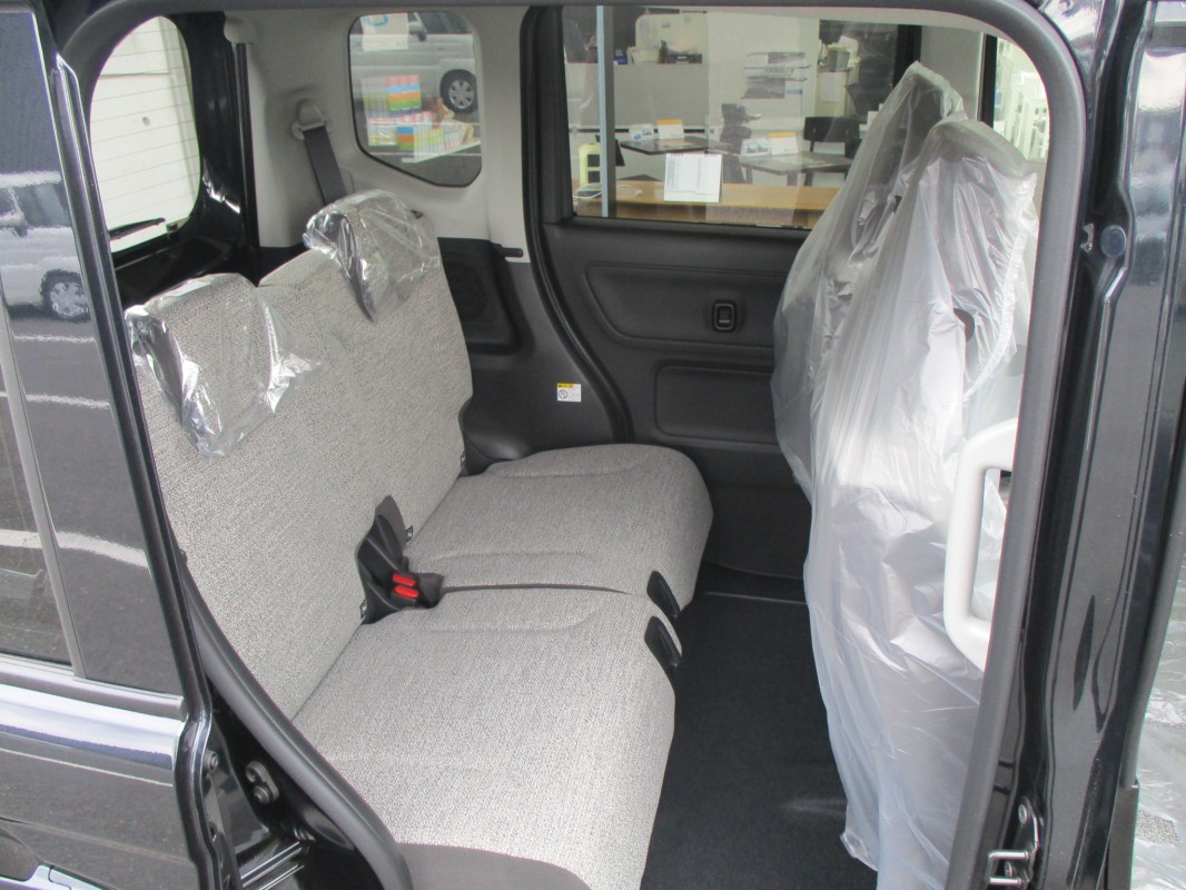 スズキ スペーシア 5枚目