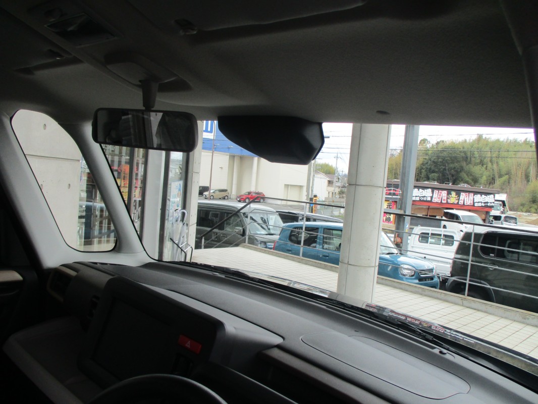 スズキ スペーシア 9枚目