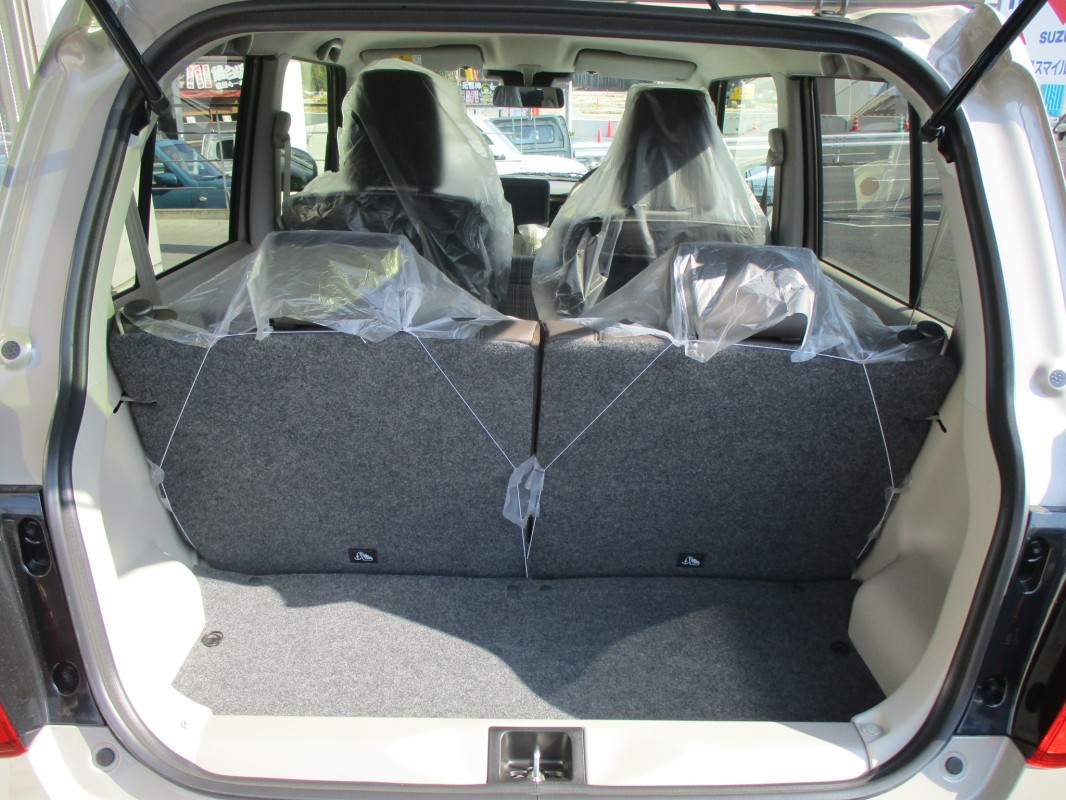 スズキ ラパンＬＣ 15枚目