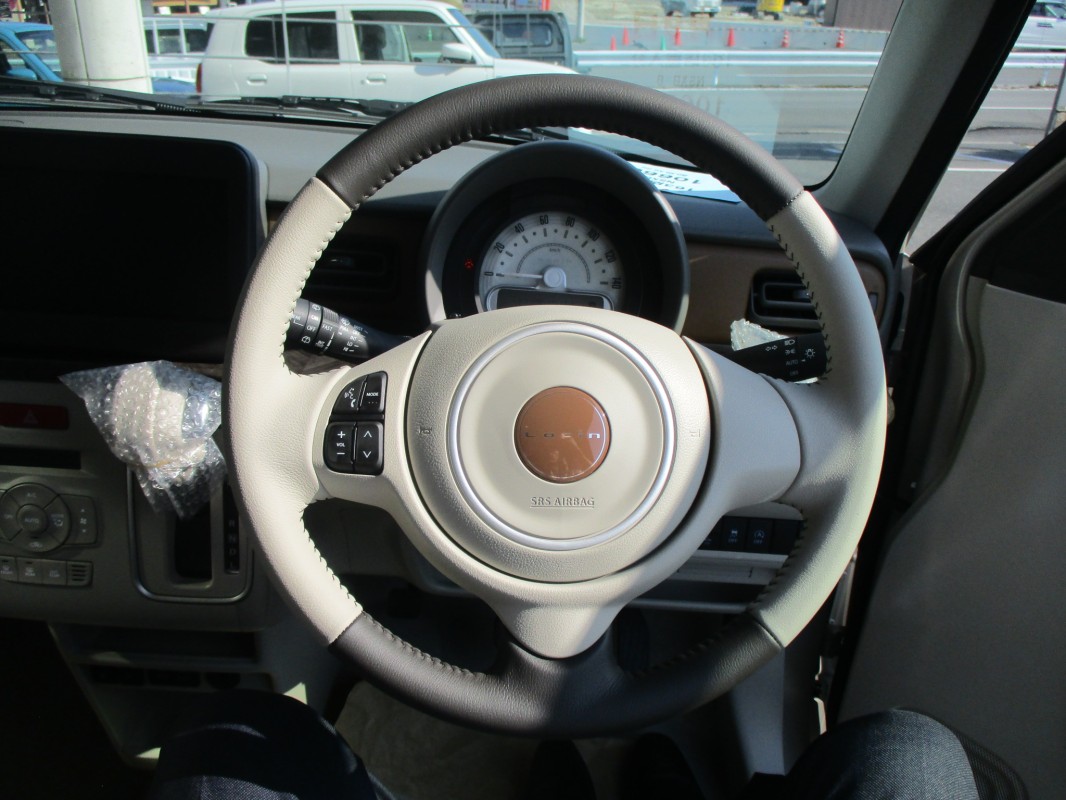 スズキ ラパンＬＣ 8枚目