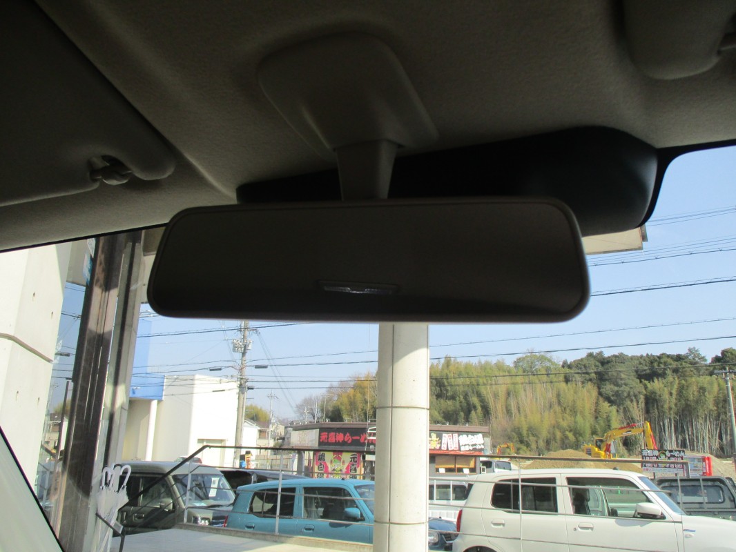 スズキ ラパンＬＣ 9枚目