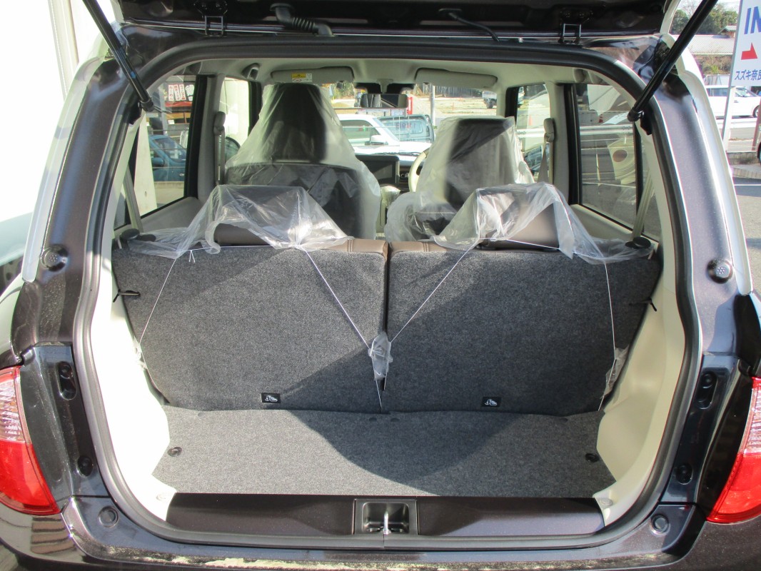 スズキ ラパンＬＣ 15枚目