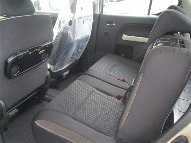 スズキ クロスビー 17枚目