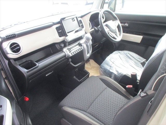 スズキ クロスビー 18枚目