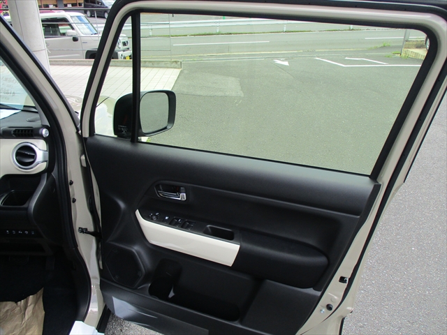 スズキ クロスビー 11枚目