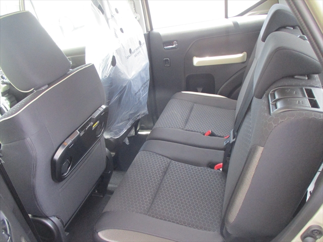 スズキ クロスビー 17枚目