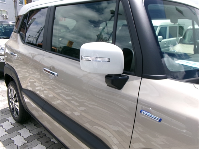 スズキ クロスビー 3枚目