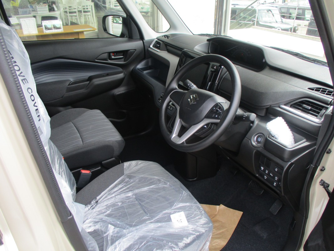 スズキ ソリオ 4枚目