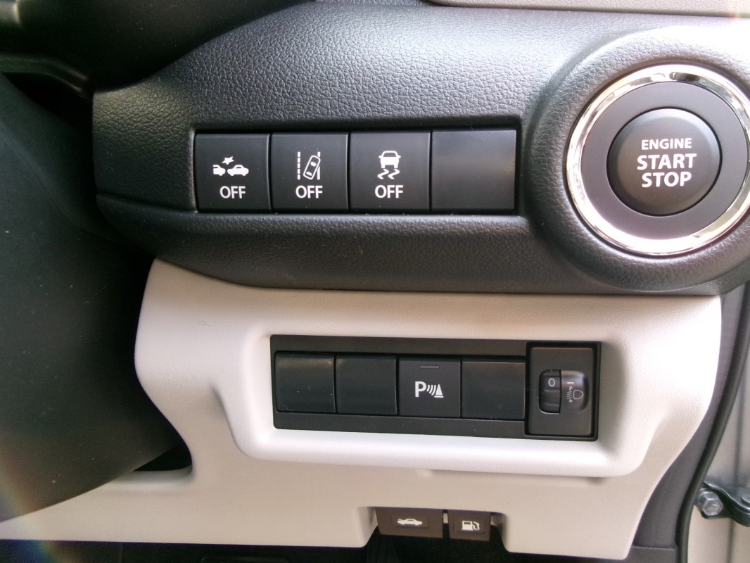 スズキ スイフト 8枚目