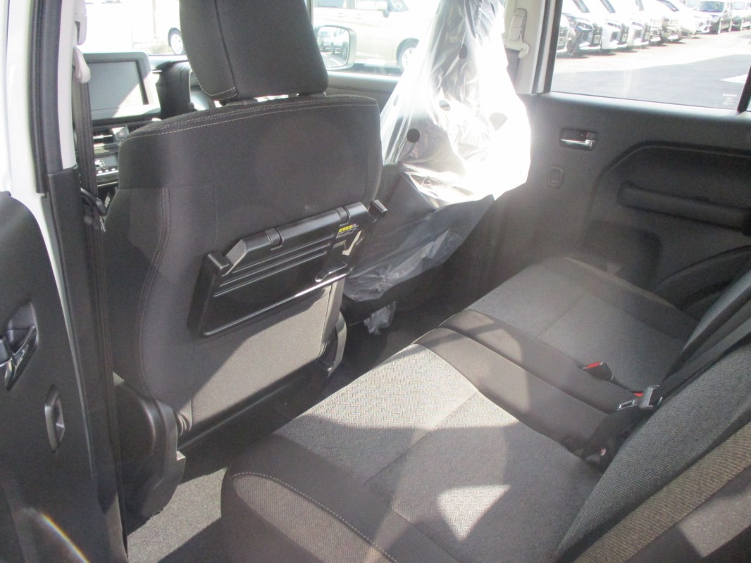 スズキ クロスビー 17枚目