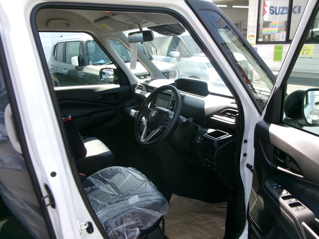 スズキ ソリオ 4枚目