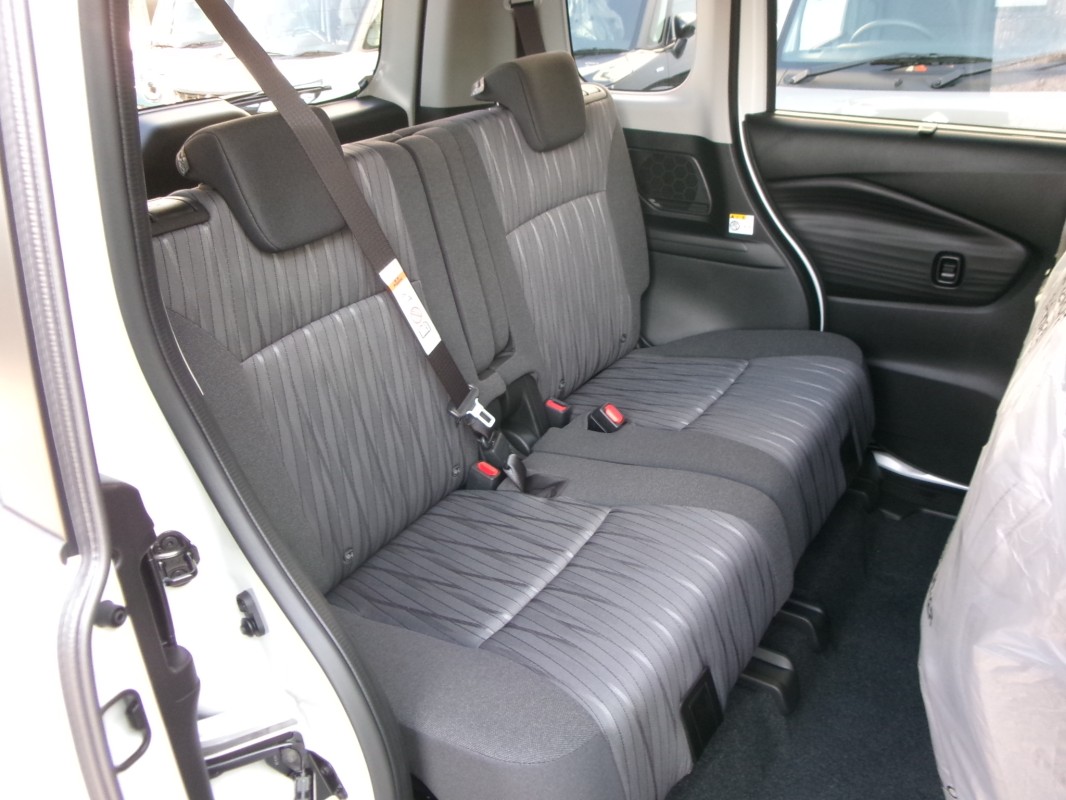 スズキ ソリオ 4枚目