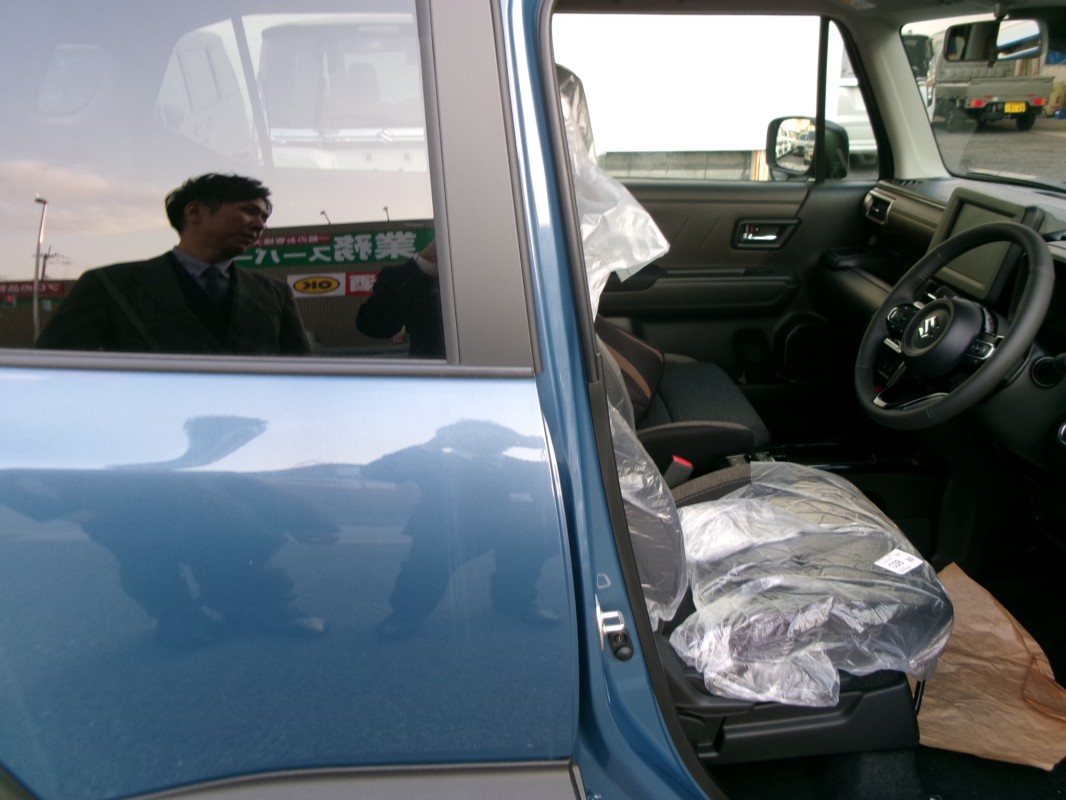 スズキ クロスビー 5枚目