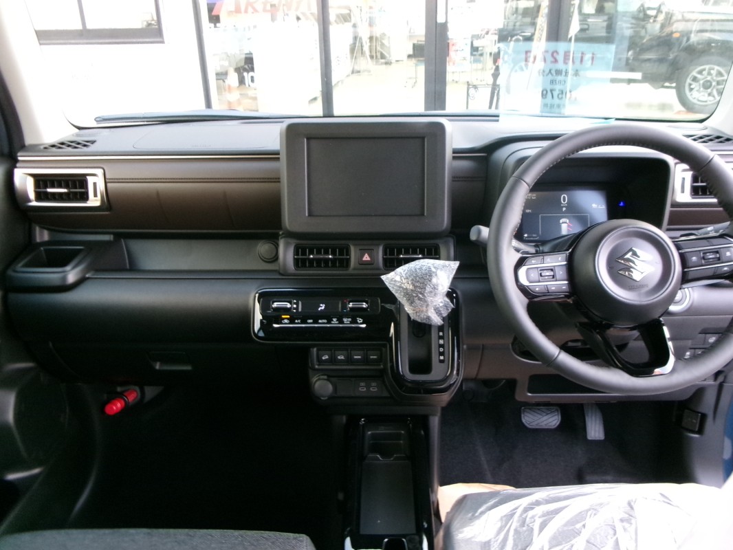 スズキ クロスビー 6枚目