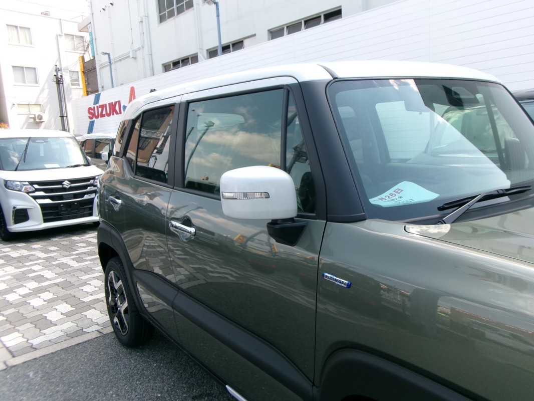 スズキ クロスビー 3枚目