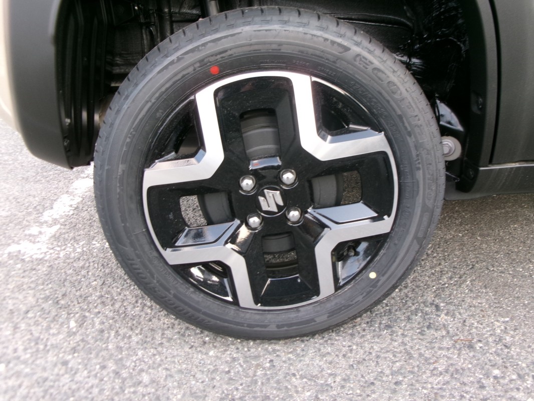 スズキ クロスビー 12枚目