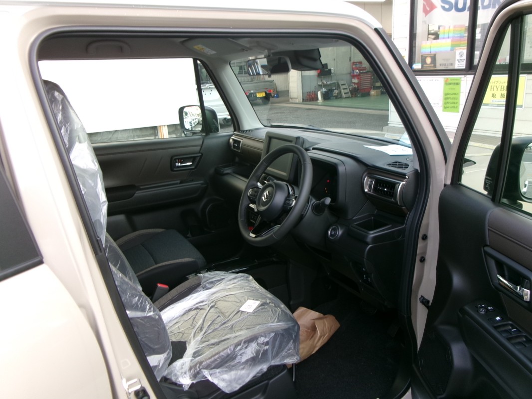 スズキ クロスビー 4枚目