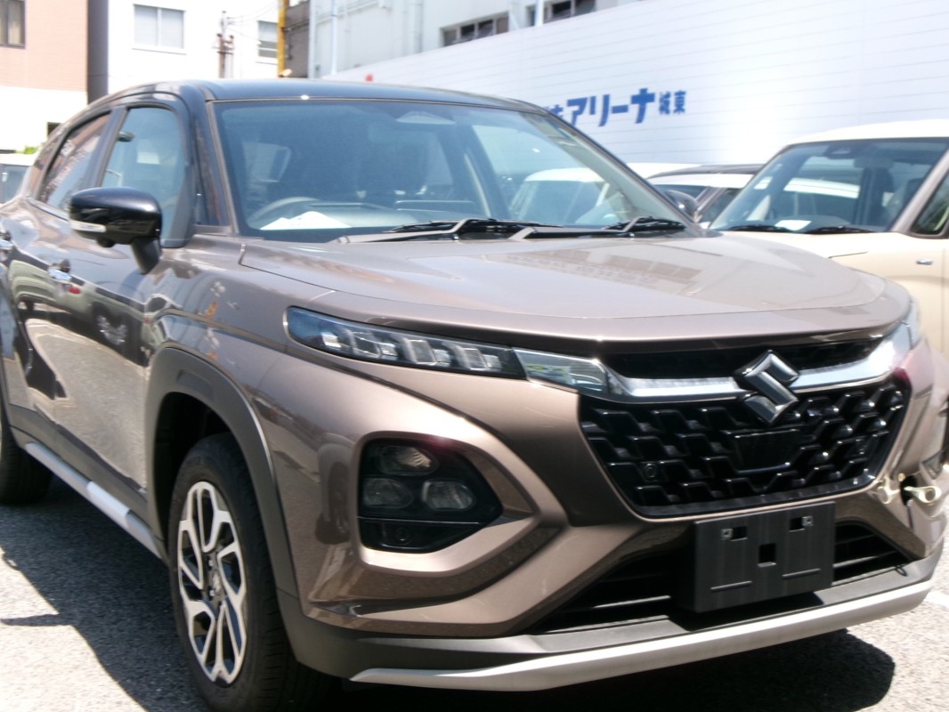 フロンクス